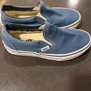Vans size 6. Never worn! New without tags
